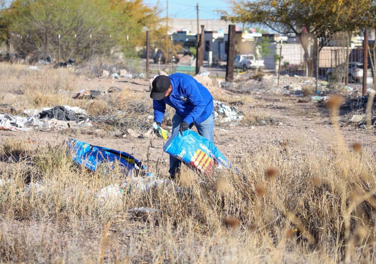 Realizan jornada de limpieza en avenida Las Moras y recolectan cerca de cinco toneladas de basura