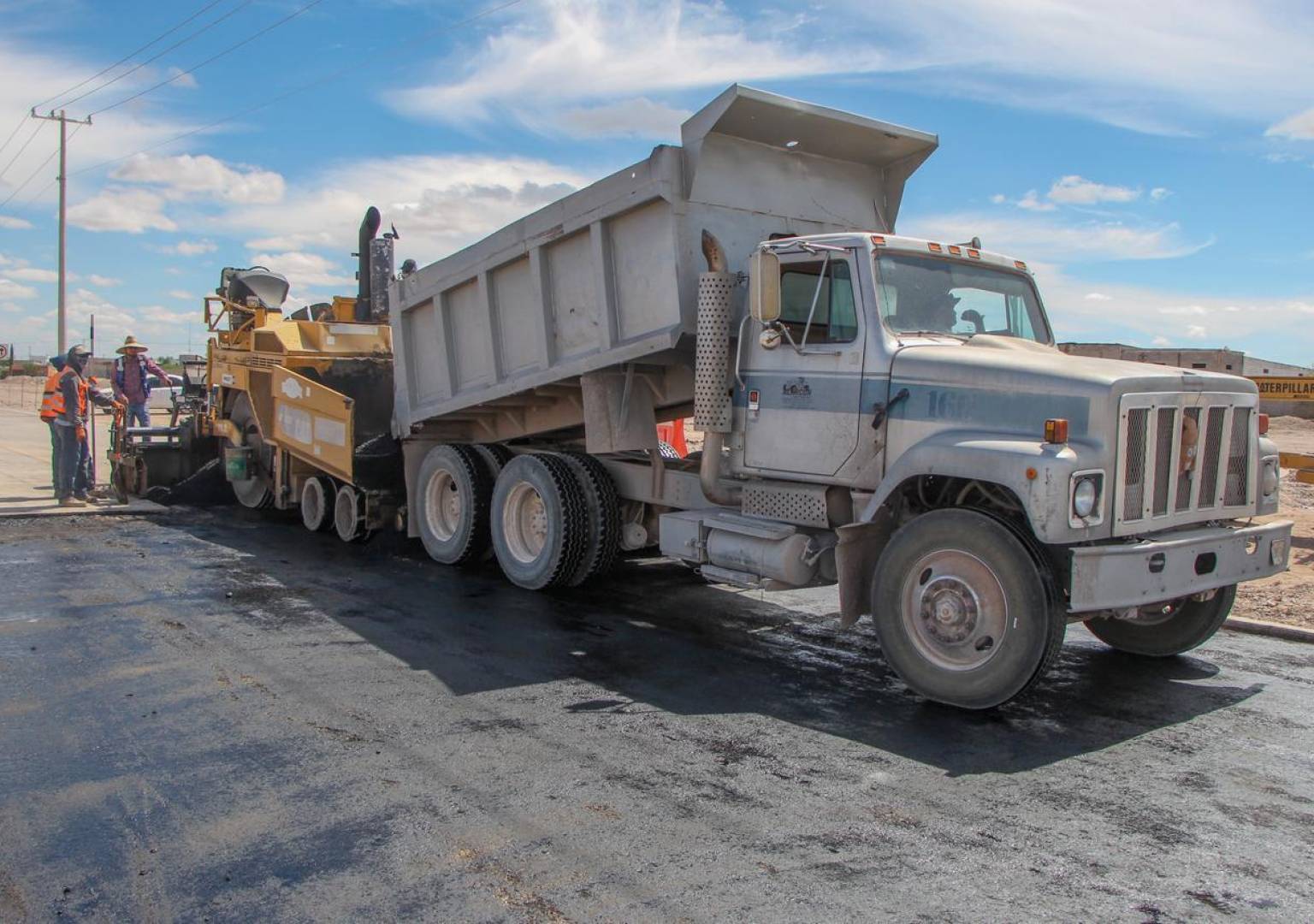 Impulsa Valenciano pavimentación en Fernando Baeza como nueva conexión a Saucillo
