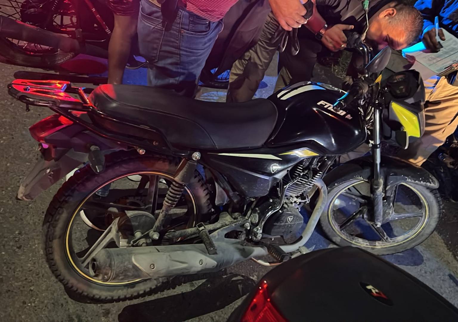 Atienden reportes y aseguran 25 motocicletas por escapes ruidosos