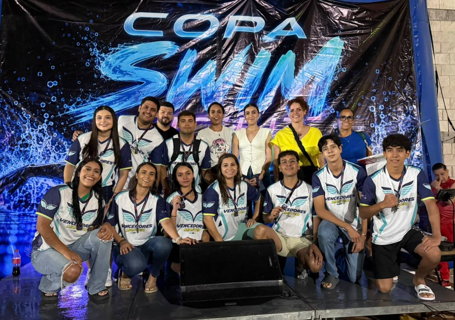 Reúne Swim Night a 240 nadadores y más de 600 asistentes en Delicias
