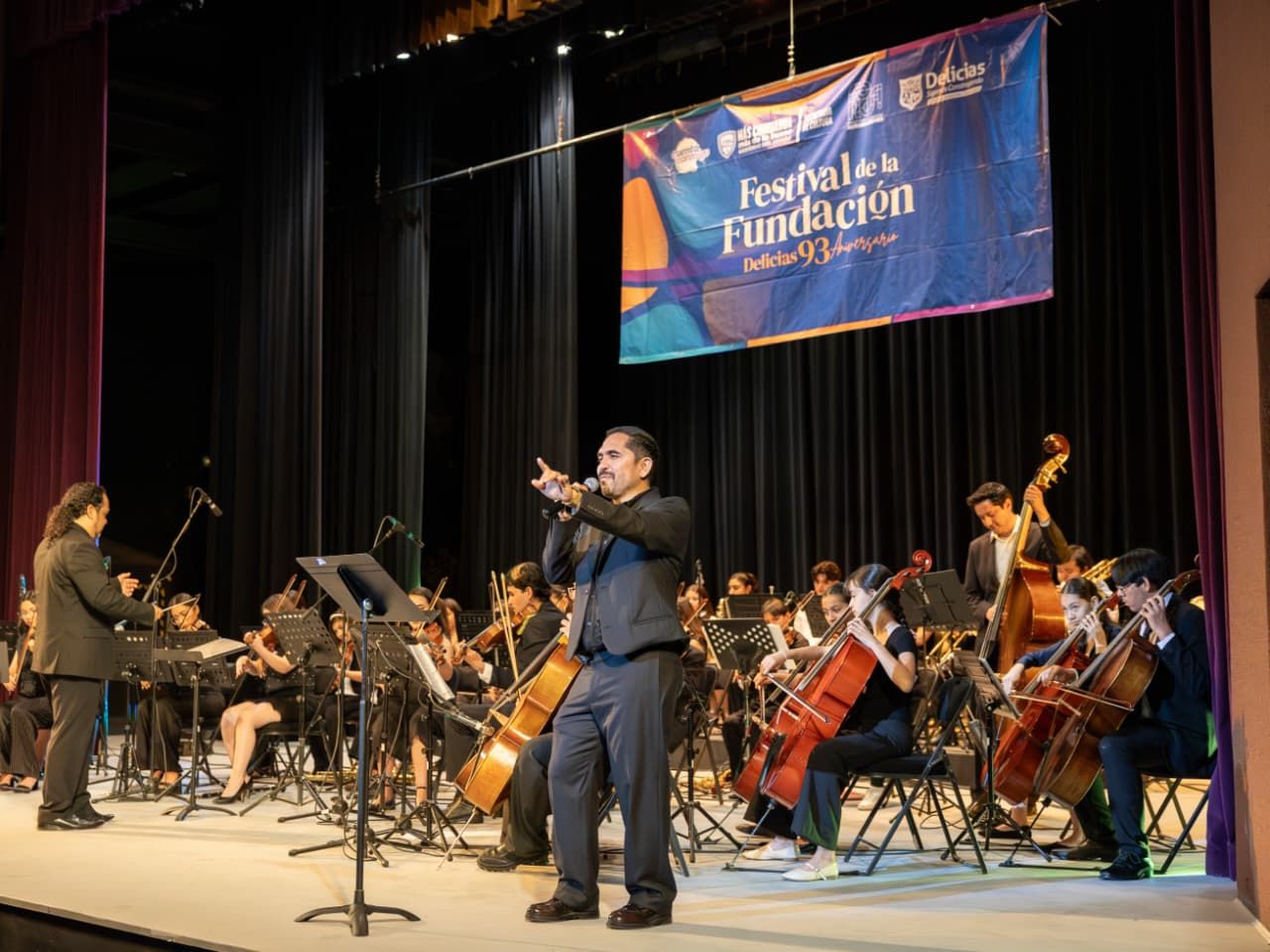 Noche de grandes musicales emociona a Delicias en el Festival de la Fundación