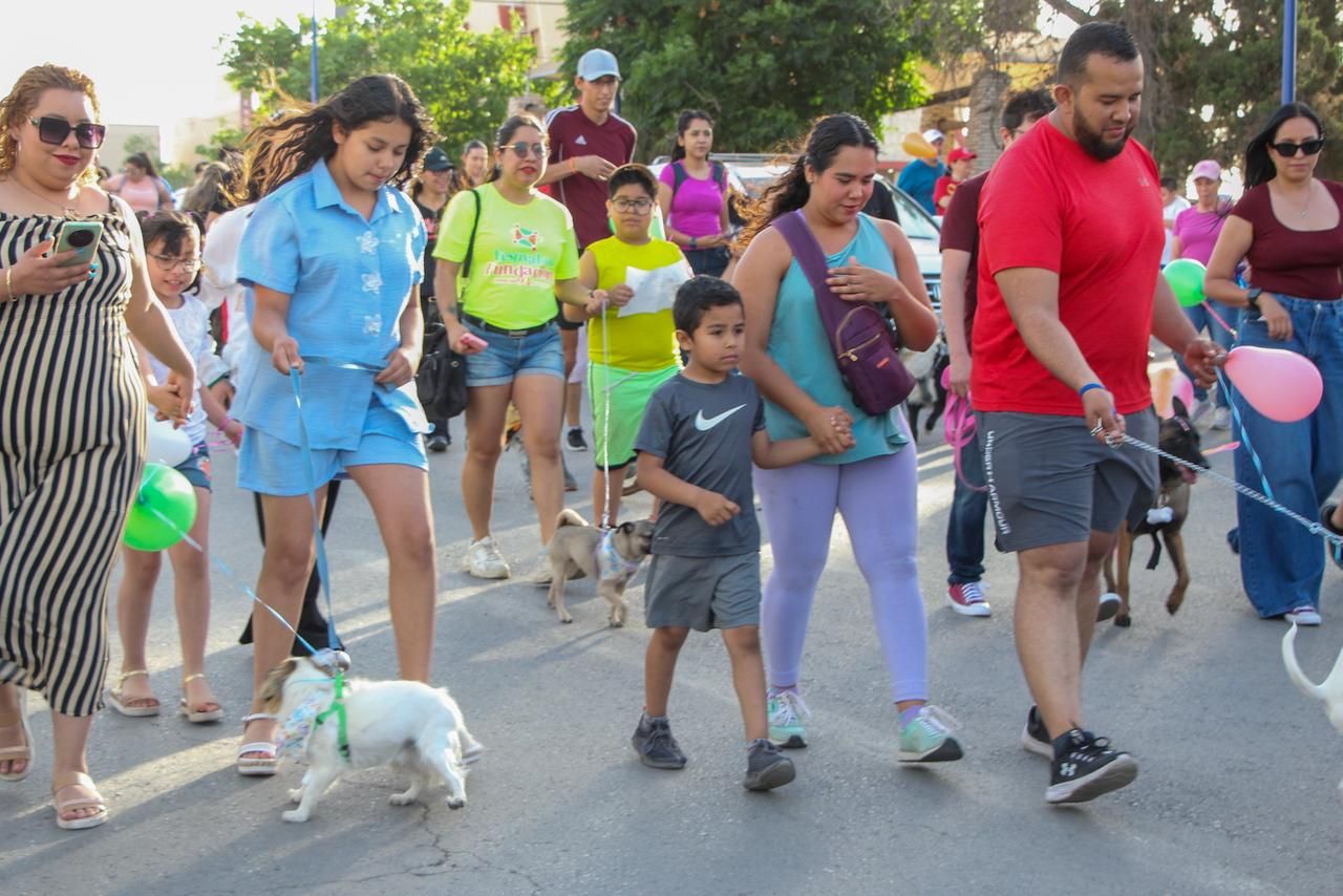 Impulsan convivencia y adopción responsable con el Adogtatlón en Delicias